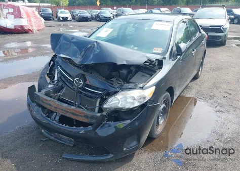 2013 Toyota Corolla Le z USA, uszkodzony, nr VIN 2T1BU4EE5DC077760